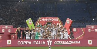 JJB竞技宝-【意大利杯】恩多耶一击制胜 博洛尼亚1比0米兰夺冠