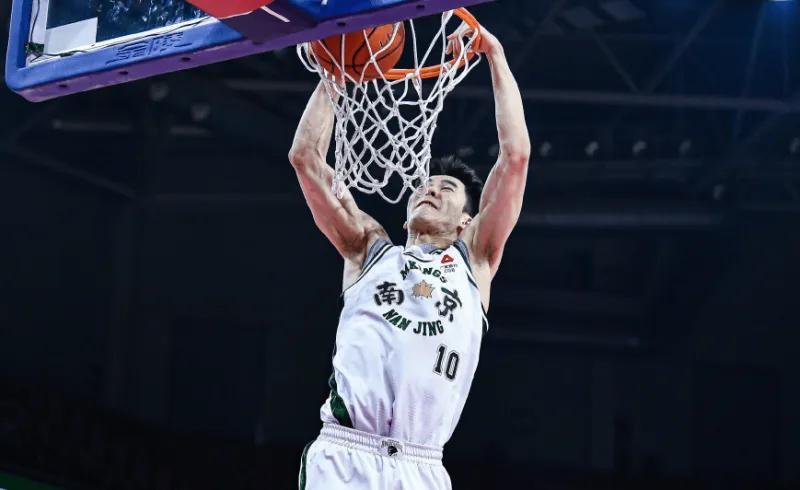 竞技宝-郭昊文真带不动同曦！自己铆足劲攻坚，汉兹昙花一现，各将无能力